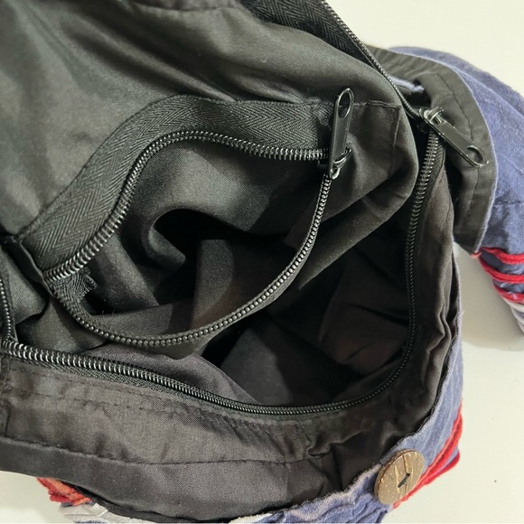 Greater Good Cotton Red White & Blue Hobo Bucket Purse Handbag Patriotic - Picture 9 of 10